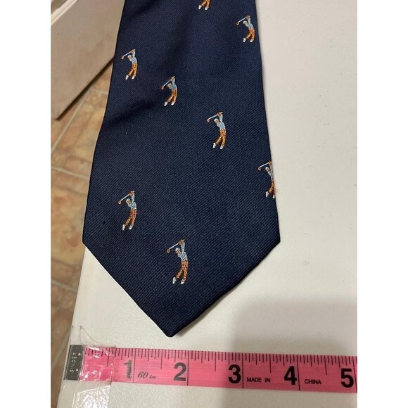 Vintage JC Penny Men's Neck Tie Navy Blue Golf Swing Polyester Dry Clean Only - Picture 5 of 5
